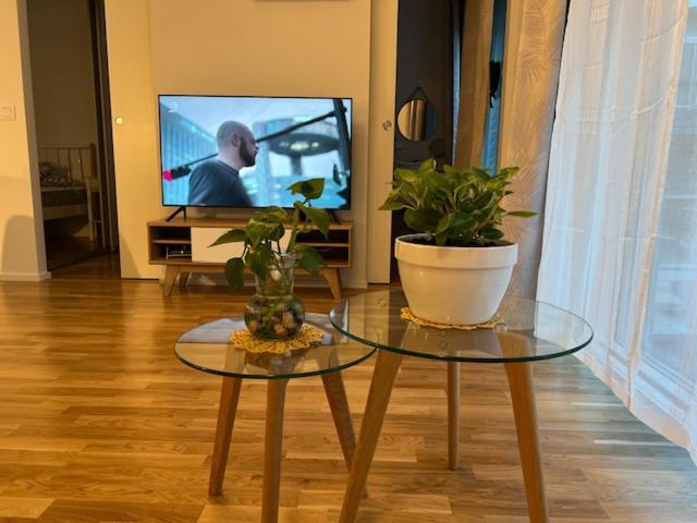 Qnq Home -Pasila เฮลซิงกิ ภายนอก รูปภาพ