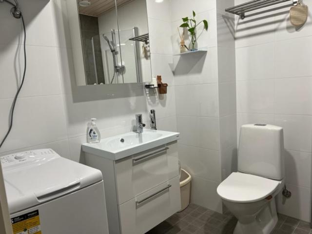 Qnq Home -Pasila เฮลซิงกิ ภายนอก รูปภาพ