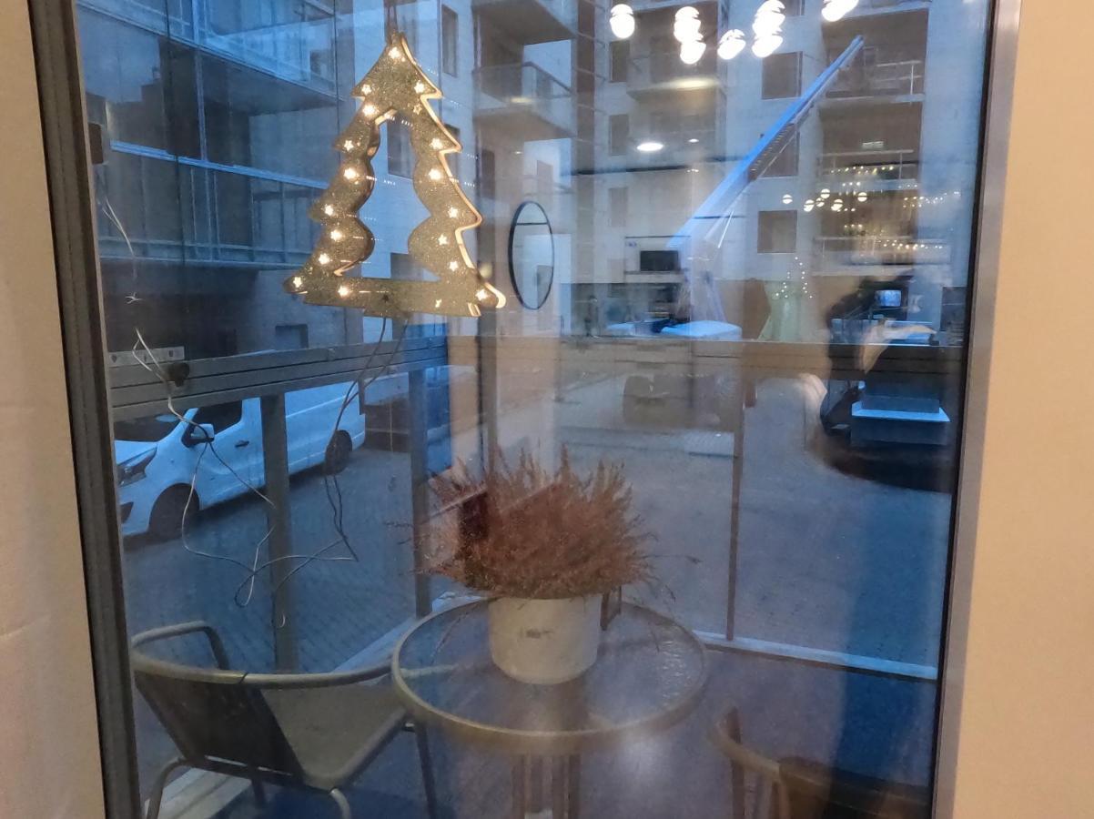 Qnq Home -Pasila เฮลซิงกิ ภายนอก รูปภาพ